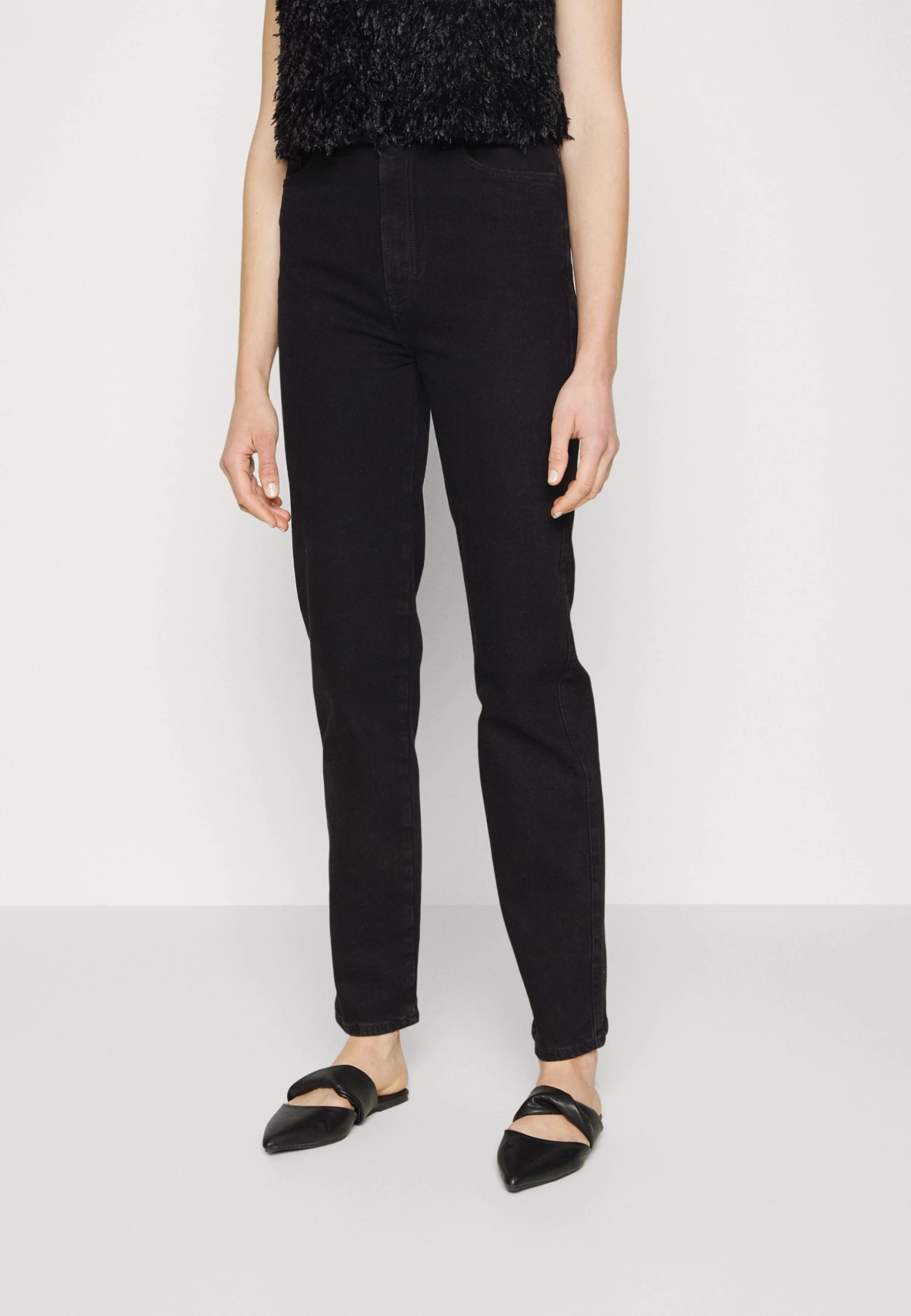 Straight Leg Jeans -Black Denim 3 Straight Leg Jeans -Black Denim