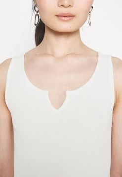 Top - Off-White 11 Top - Off-White -Modieus Verkoop 22d8677c3bc7490f80632f09bb34cfa6