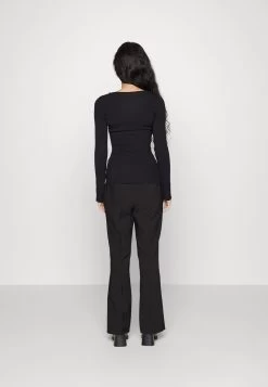 Button Detail - Trui - Black -Modieus Verkoop 25ce30d2bd4d4a82a948623baa823a98