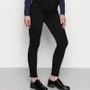 Slim Fit Jeans - Black 1 Slim Fit Jeans - Black -Modieus Verkoop 4842e1f946834ee39680912a8c066707