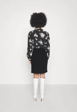 Panel Asymmetric- Minirok - Black 9 Panel Asymmetric- Minirok - Black -Modieus Verkoop 65816e11d0f24c819909b07d5ed21ae4