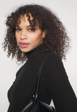 Slim Turtleneck Half Sleeves - T-Shirt Basic - Black 11 Slim Turtleneck Half Sleeves - T-Shirt Basic - Black -Modieus Verkoop 7cde3167512044329e16730351551e33