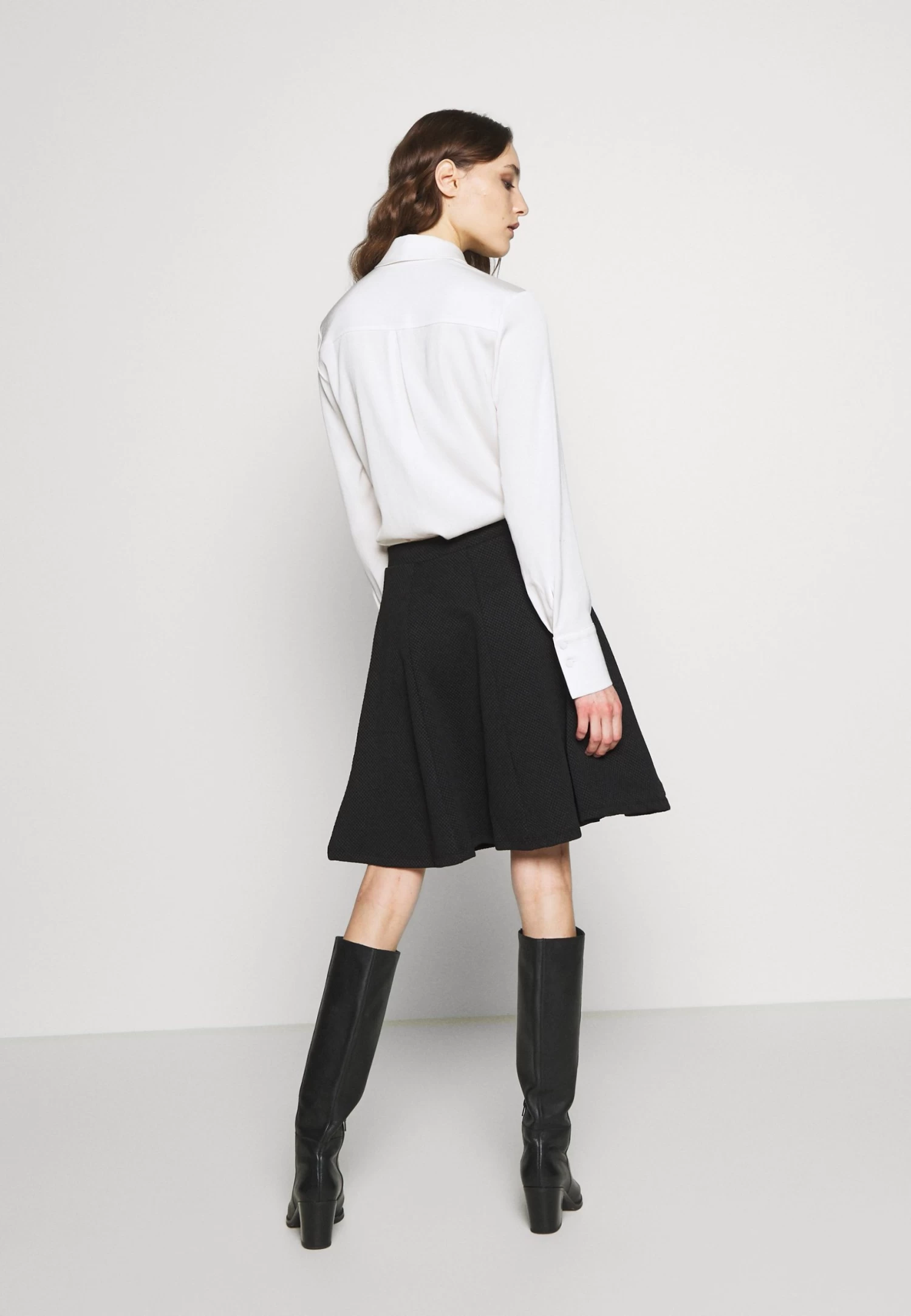 Anna Field Basic Mini A-Line Skirt - Minirok - Black 5 Anna Field Basic Mini A-Line Skirt - Minirok - Black - Afbeelding 3