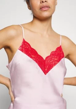 Anna Field 4 Piece Gift Set - Pyjama - Red/Pink -Modieus Verkoop a33c31bbcfa24c63bd555e33335bf09d