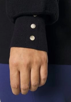 Trui -Black 11 Trui -Black -Modieus Verkoop a39e5273c80c4fa3b8abf776112b0e7c