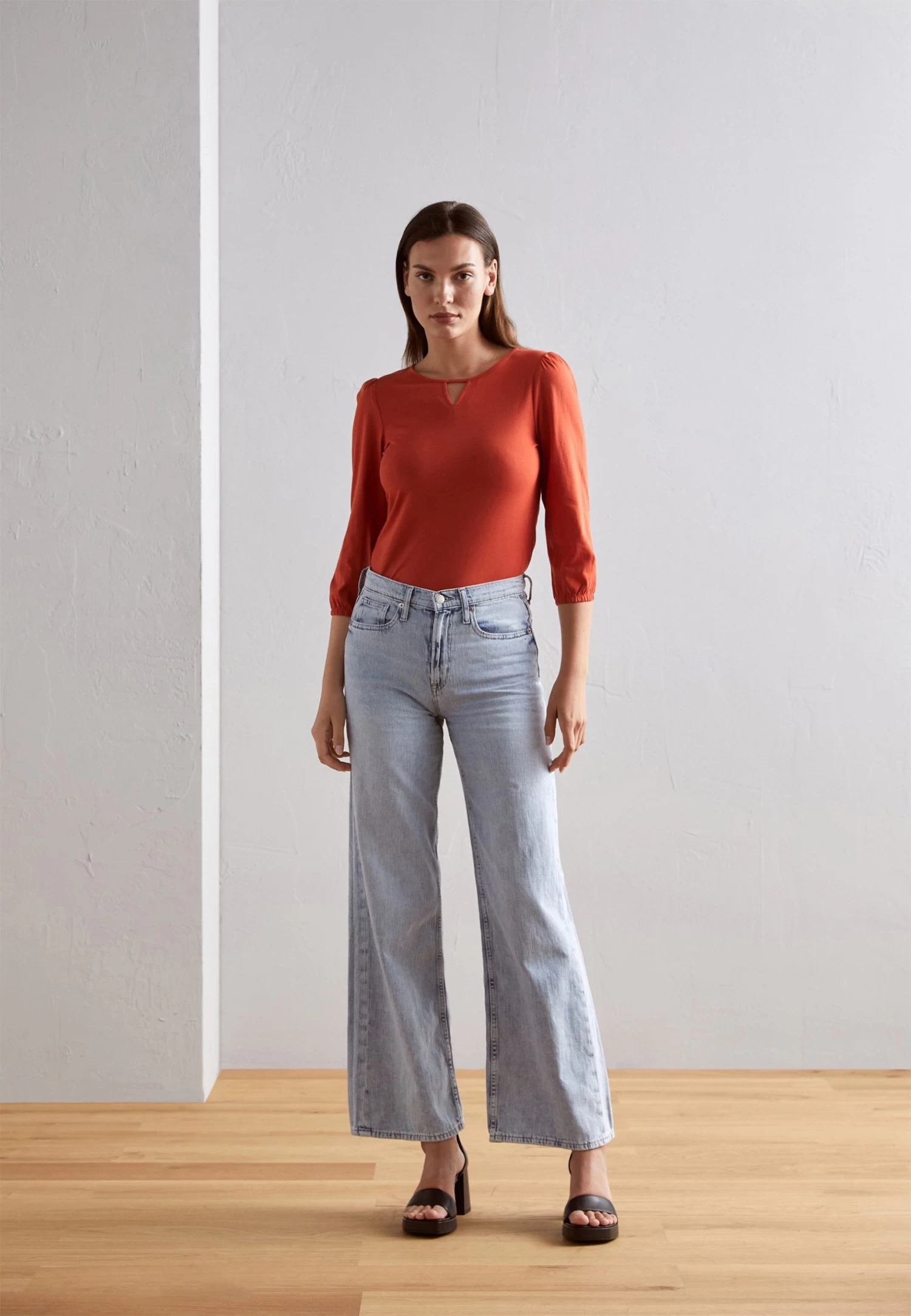 Anna Field Longsleeve - Red 4 Anna Field Longsleeve - Red - Afbeelding 2