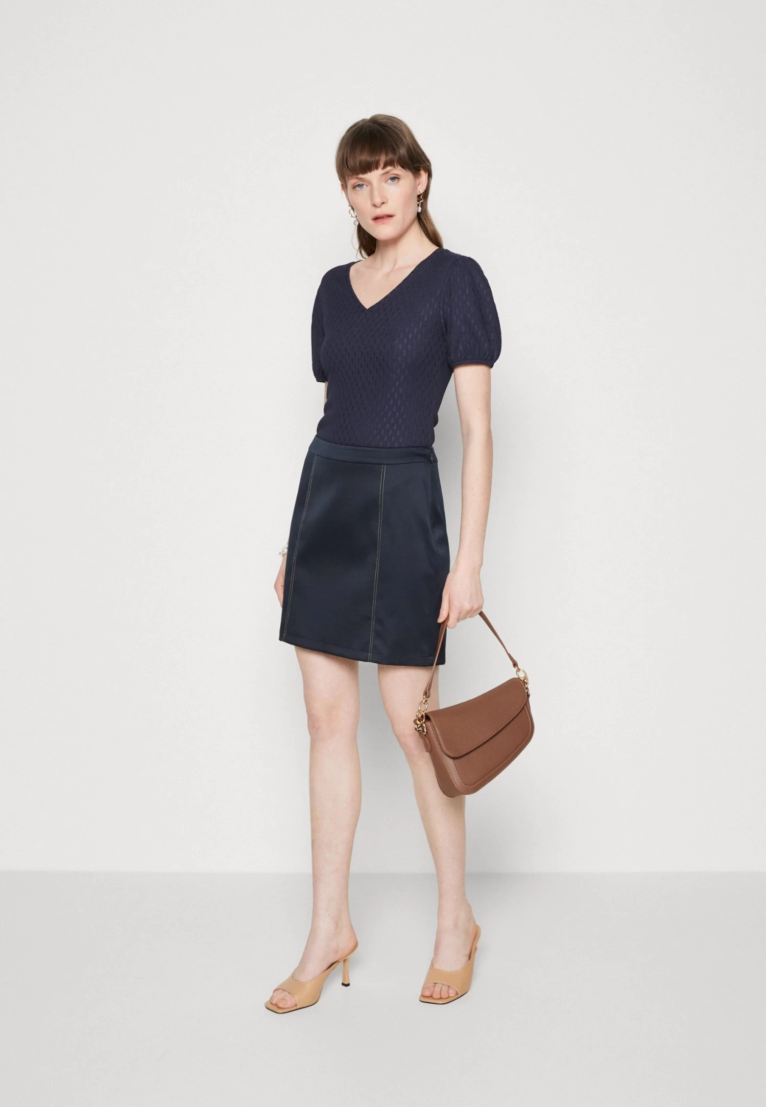 Anna Field Blouse - Dark Blue 4 Anna Field Blouse - Dark Blue - Afbeelding 2