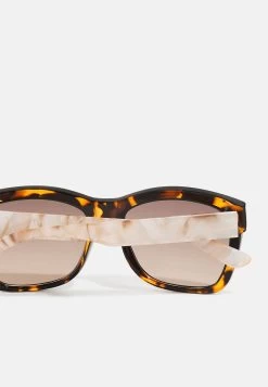 Anna Field Zonnebril - Brown -Modieus Verkoop d67652a15b3a49d79a8e1cbbe9b7a341