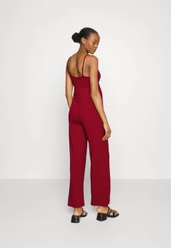 Strappy Drappy Cintered- Jumpsuit - Dark Red 11 Strappy Drappy Cintered- Jumpsuit - Dark Red -Modieus Verkoop d7cda58085144bcabd572b4af95a1e81