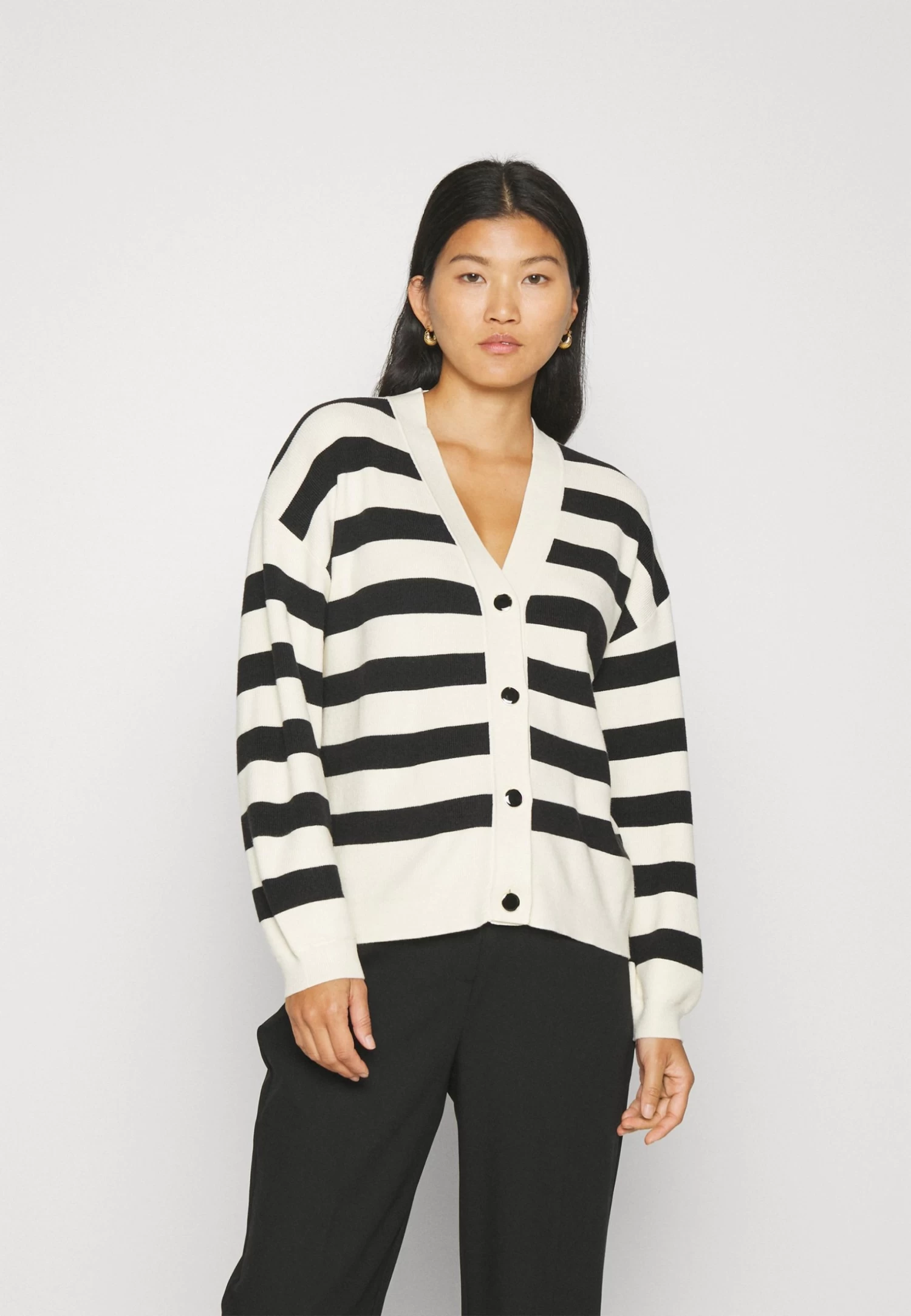 Anna Field Vest - White/Black 3 Anna Field Vest - White/Black