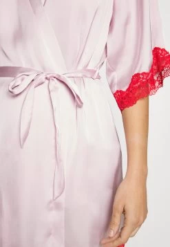 Anna Field 4 Piece Gift Set - Pyjama - Red/Pink -Modieus Verkoop f08d25516e4b49a8b0b0727552bdb388