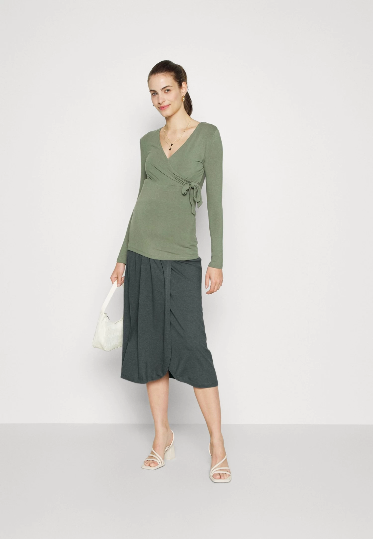 Maternity Basic Midi Skirt- Kokerrok - Light Green 4 Maternity Basic Midi Skirt- Kokerrok - Light Green - Afbeelding 2